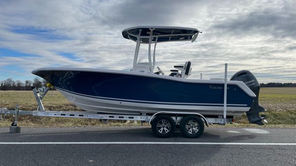 Tidewater 220 LXF