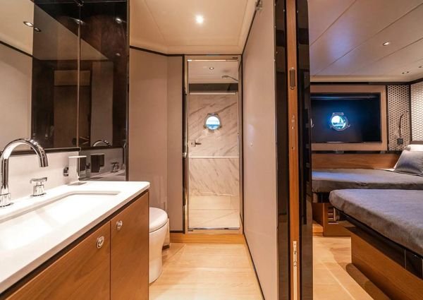 Absolute Navetta 68 image