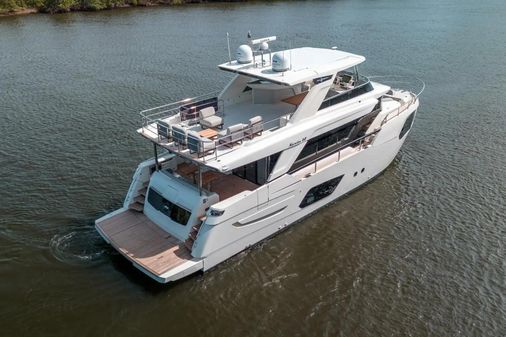 Absolute Navetta 68 image