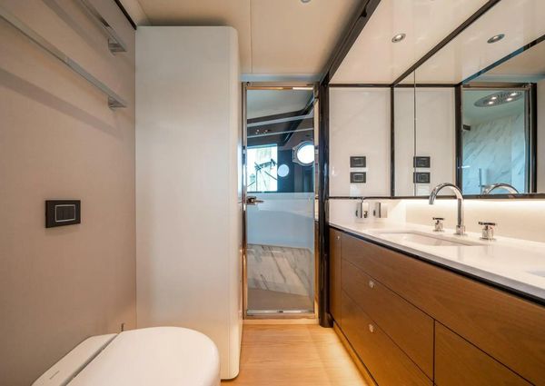 Absolute Navetta 68 image