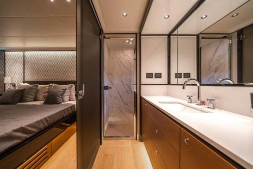 Absolute Navetta 68 image