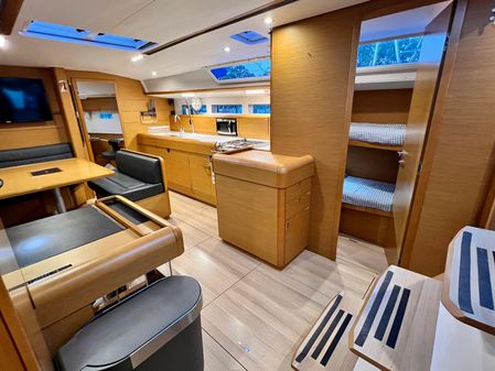 Jeanneau Sun Odyssey 519 image