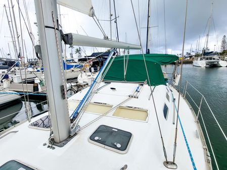 Beneteau 393 image