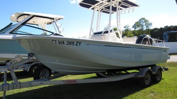 Boston Whaler 190 Montauk