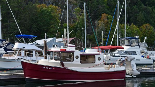 Ranger Tugs R-25 