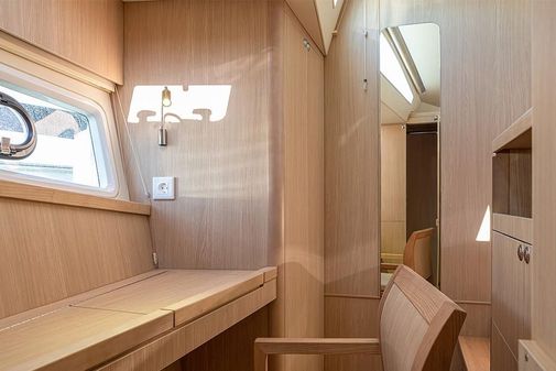 Aquila 44 Yacht image