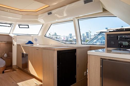 Aquila 44 Yacht image