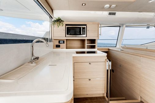 Aquila 44 Yacht image