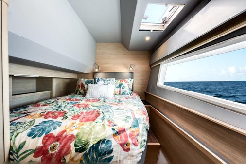 Aquila 44 Yacht image