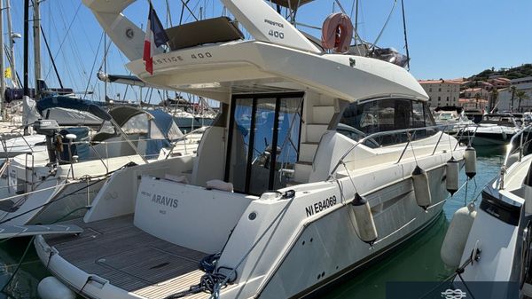 Jeanneau PRESTIGE 400 FLY 