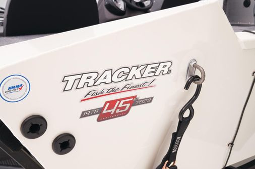 Tracker Pro Team 175 TXW image