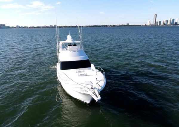 Hatteras GT54 image