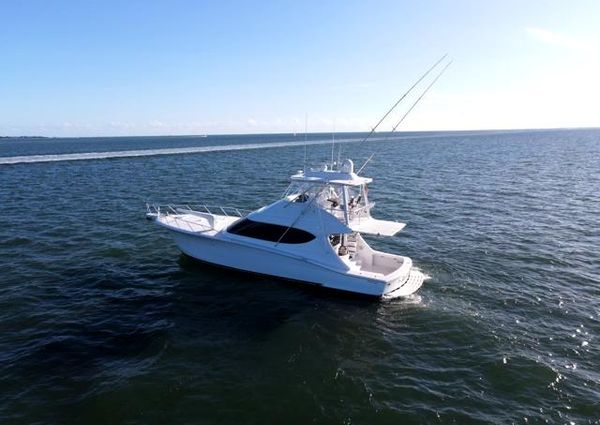 Hatteras GT54 image