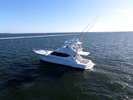 Hatteras GT54 image