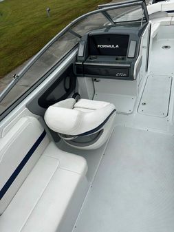 Formula 270-BOWRIDER image