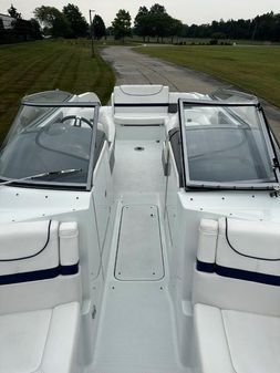 Formula 270 Bowrider image