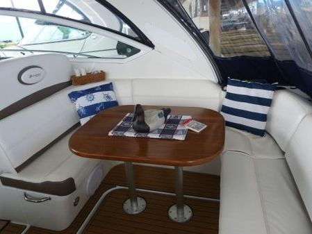 Cruisers Yachts 360 Express image