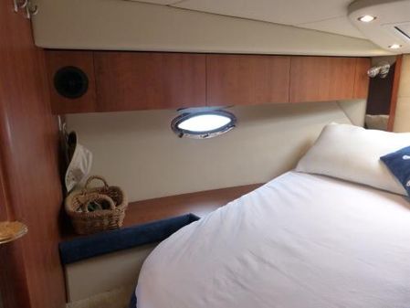 Cruisers Yachts 360 Express image