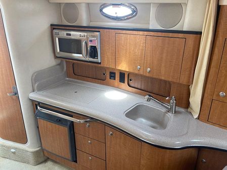 Sea Ray 320 Sundancer image