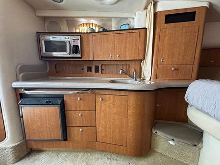 Sea Ray 320 Sundancer image