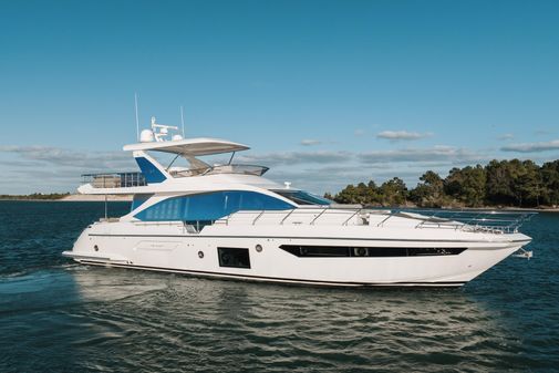 Azimut 72 image