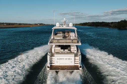 Azimut 72 image