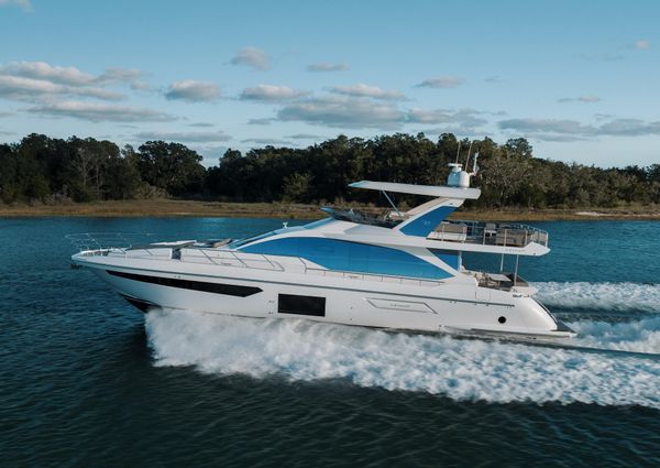 Azimut 72 image