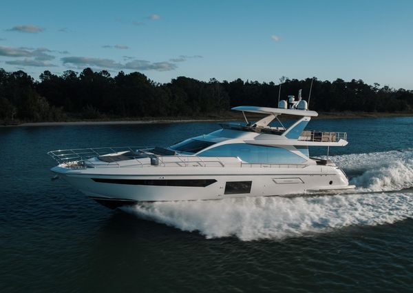 Azimut 72 image