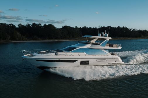 Azimut 72 image