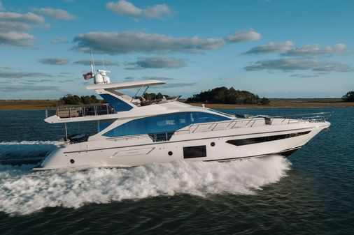 Azimut 72 image