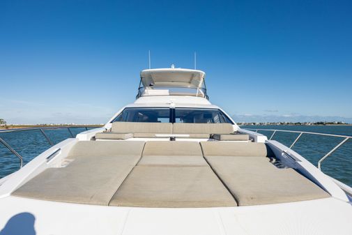 Azimut 72 image