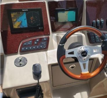 Sea-ray 330-SUNDANCER image