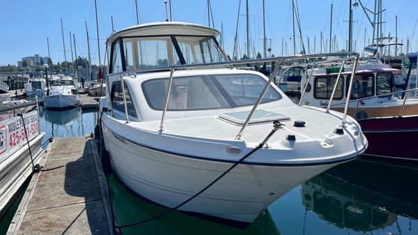 Bayliner 242 Classic 