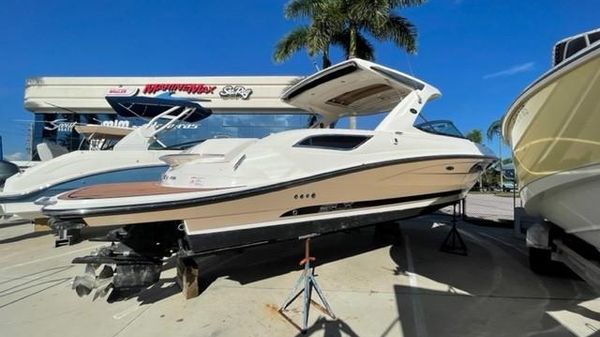 Sea Ray 350 SLX