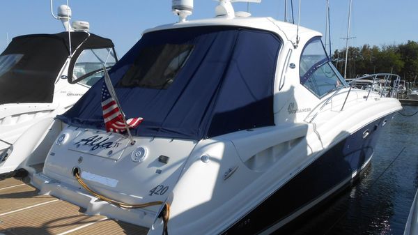 Sea Ray 420 Sundancer 