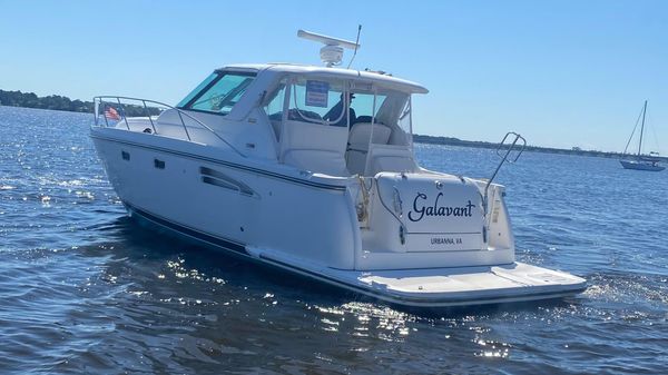 Tiara Yachts 3600 Sovran