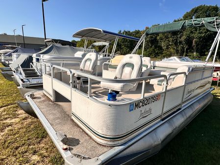 Smoker-craft PONTOON image