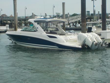 Sea Ray SLX 350 OB image