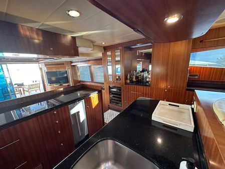 Horizon 73 Motor Yacht image