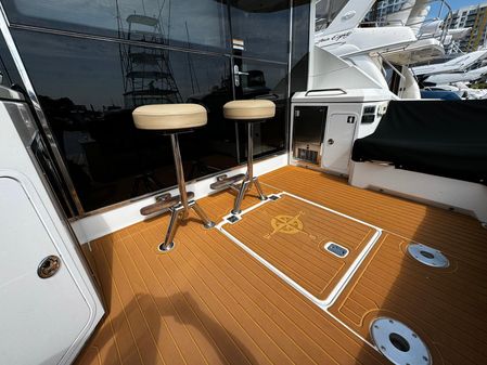 Cruisers Yachts 45 Cantius image