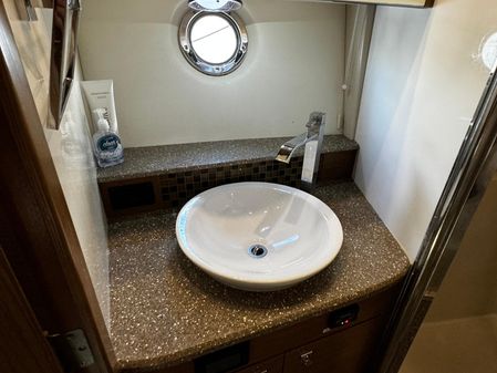 Cruisers Yachts 45 Cantius image