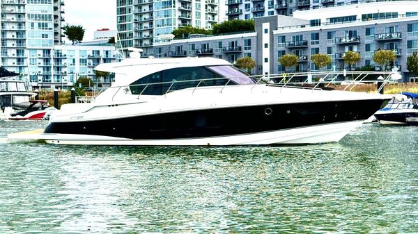 Cruisers Yachts 45 Cantius 