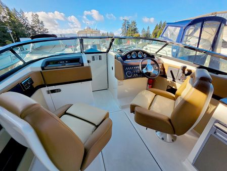 Sea Ray 250 SLX image