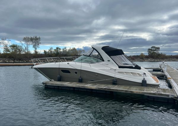 Sea Ray 350 Sundancer image