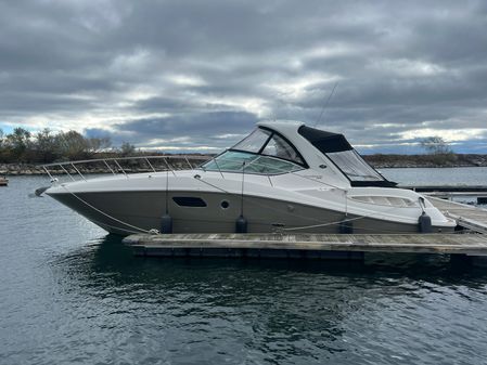 Sea Ray 350 Sundancer image