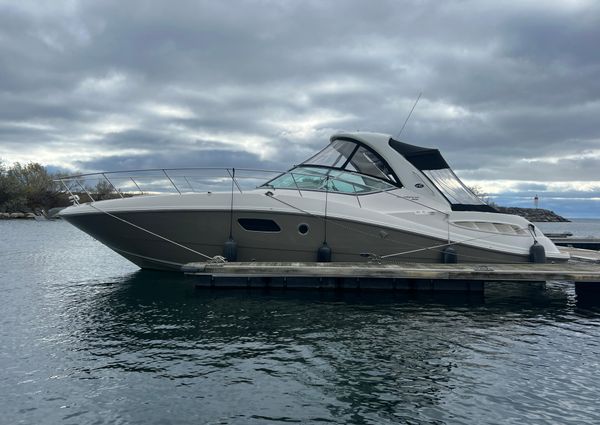 Sea Ray 350 Sundancer image