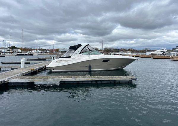 Sea Ray 350 Sundancer image