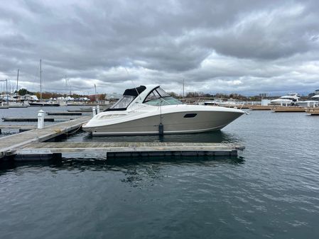 Sea Ray 350 Sundancer image