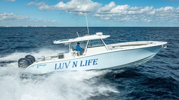 Yellowfin 42