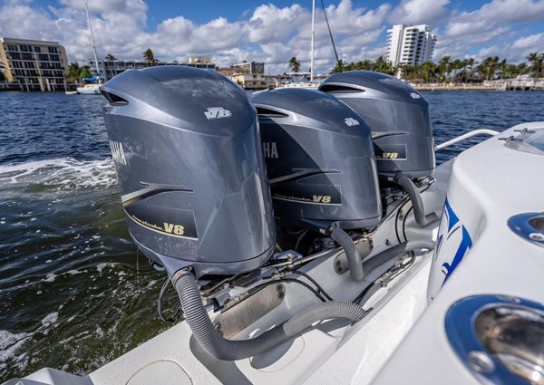 Yellowfin 42 image